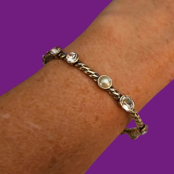 BRIGHTON Thin Pearl Crystal Monte Carlo Hinged Bangle Bracelet - Picture 1 of 9